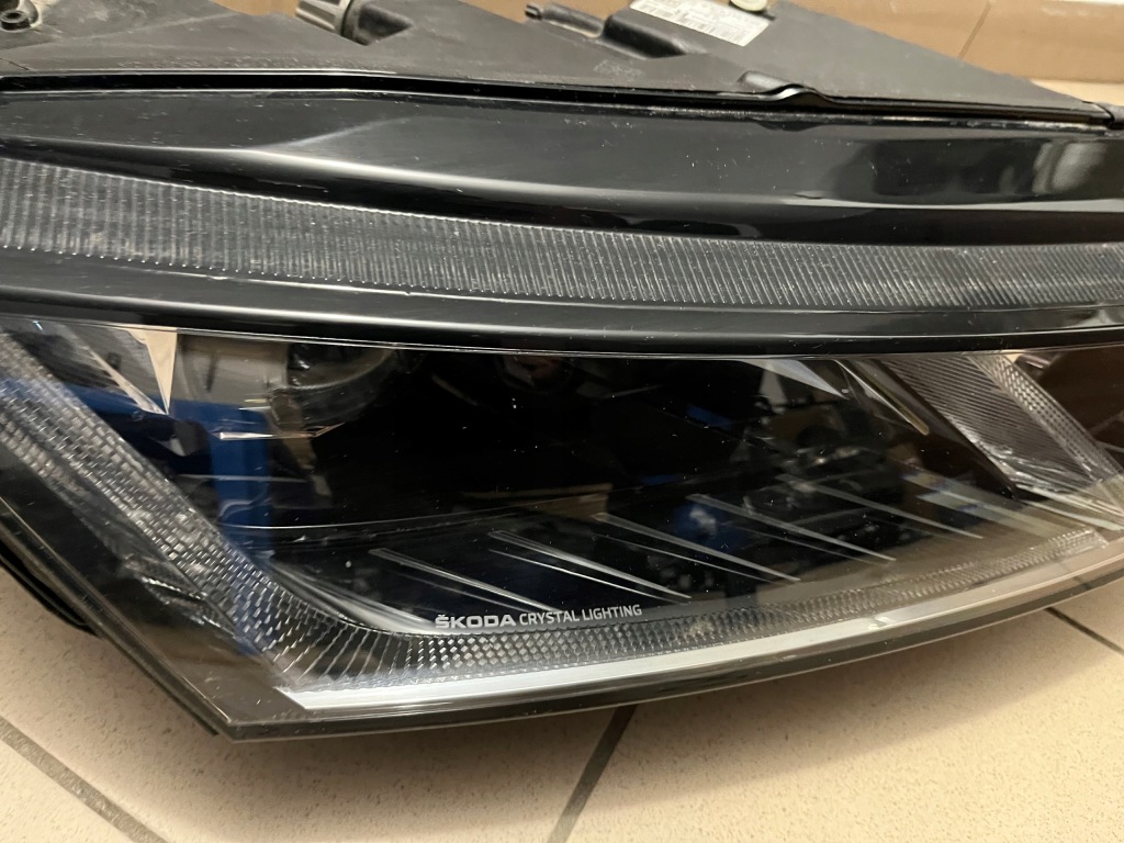 Skoda octavia iv 4 5e4 full led фара передняя перед правый Недорого