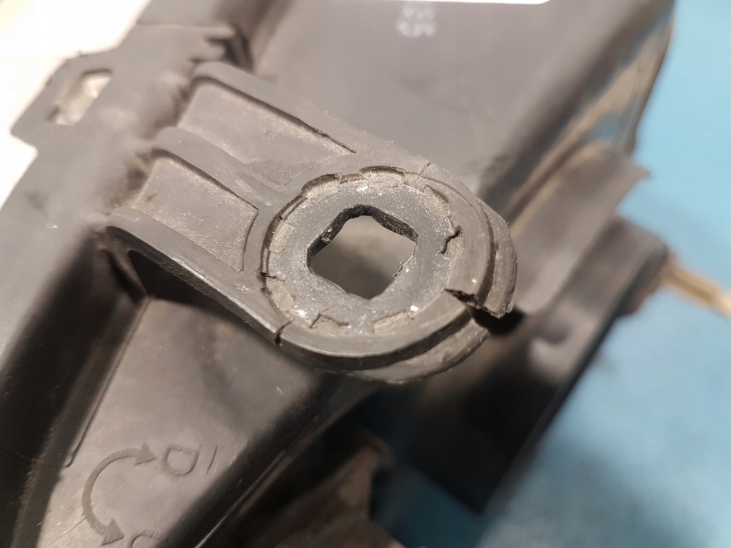 фото №3, Dacia logan i lift фара левый