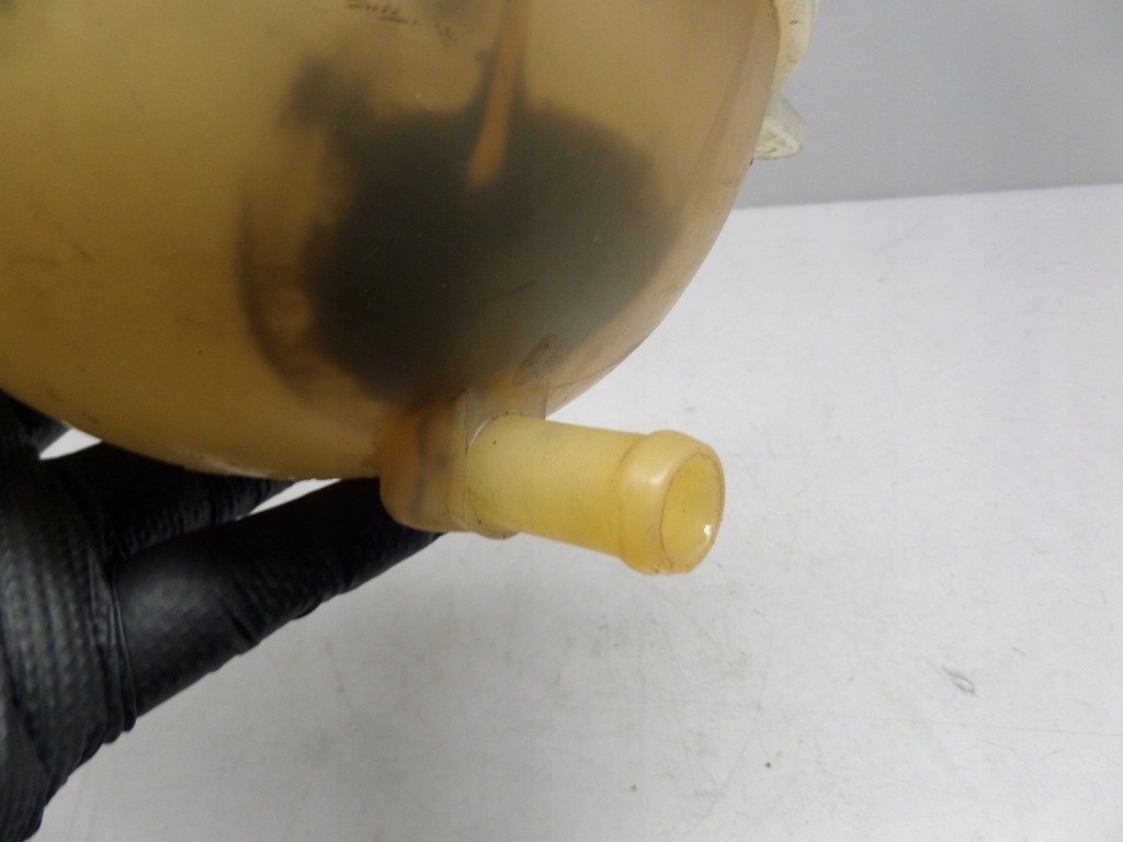 фото №11, Бачок расширительный жидкость audi a3 8l 1.8 t agu 1j0121407