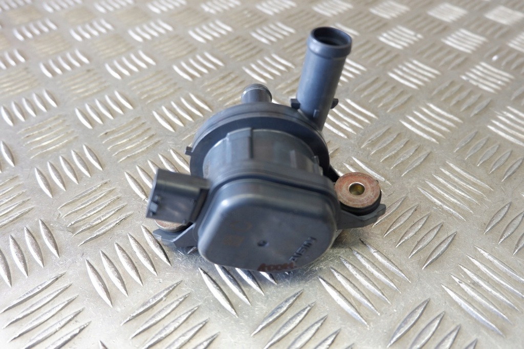 фото №10, Моторчик циркуляция wody toyota yaris _p21_ g904052020 1.5l hybrid 85kw 2022