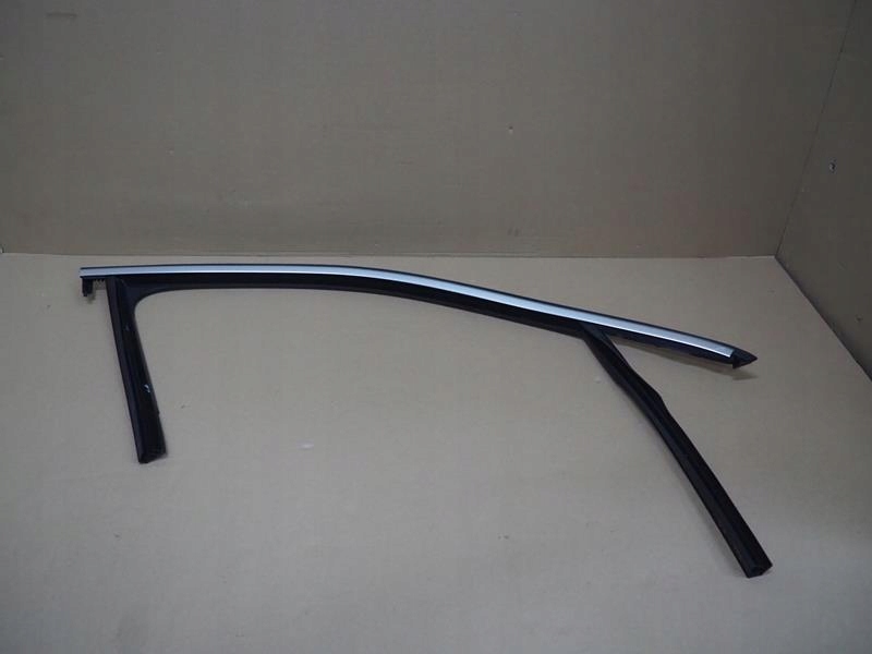 фото №1, Прокладка молдинг скло двері правий перед vw t-roc 2ga837431