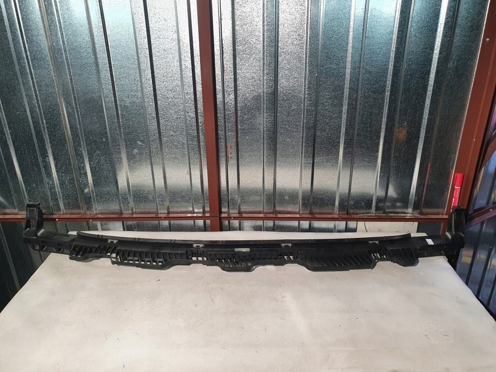 фото №1, Направляющая усилитель бампера задняя задние vw golf vii 7