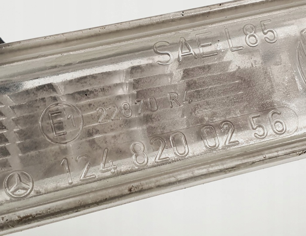 фото №3, Лампа освітлення салону mercedes w201 128200256