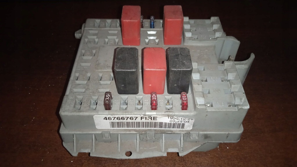 фото №1, Коробка предохранителей fiat punto ii 46766767