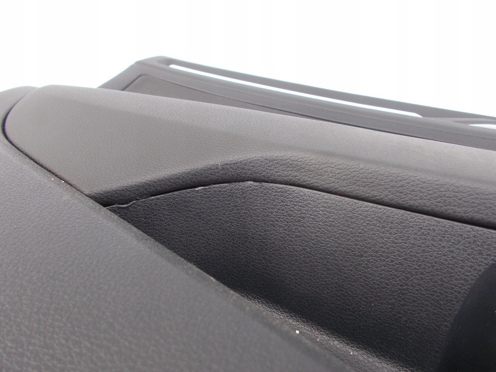 фото №9, Обивка дверь левая левый перед audi a3 8v 5 дверь 8v3867105