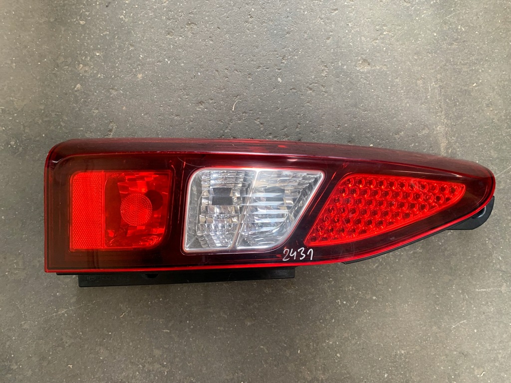 фото №1, Citroen berlingo iii лампа левый задняя 281153300r partner