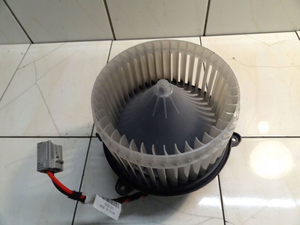 фото №5, Opel insignia a 2017 2.0 d вентилятор обдув обігрівача 13263279b