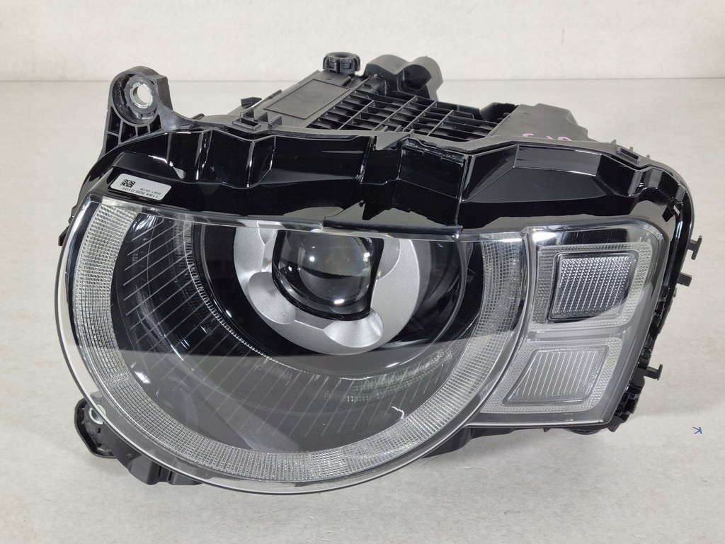 фото №1, Land rover defender full led лампа левая перед eu