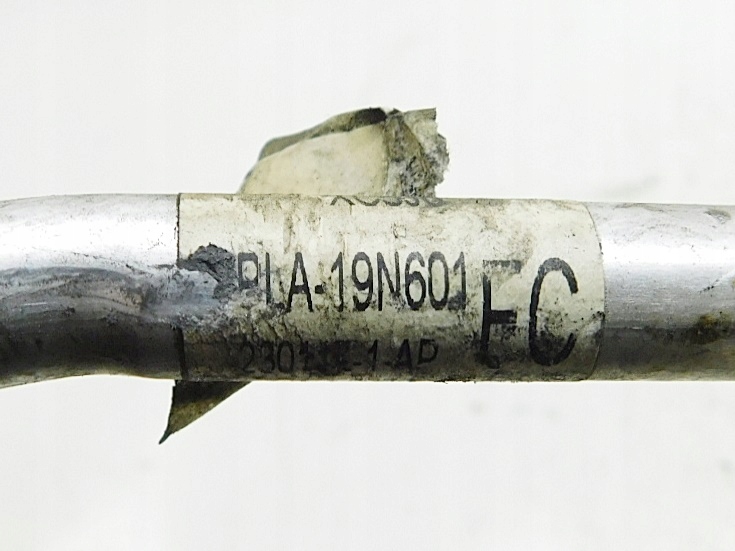 фото №4, Шланг кондиціонера - land rover discovery v l462