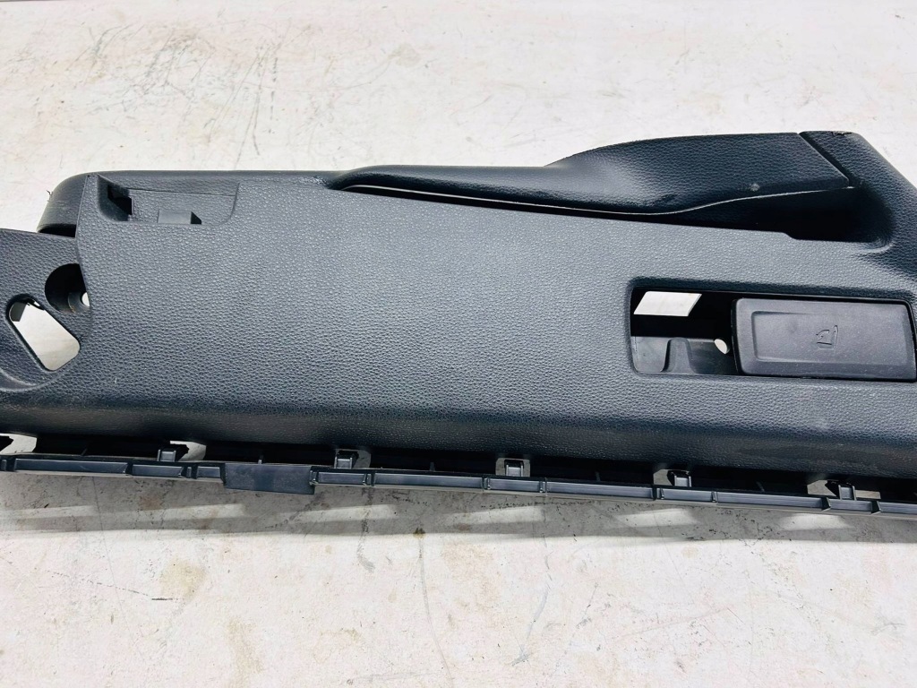 фото №5, Corolla e21 kombi обшивка багажника góra правый правая bez led obtarty