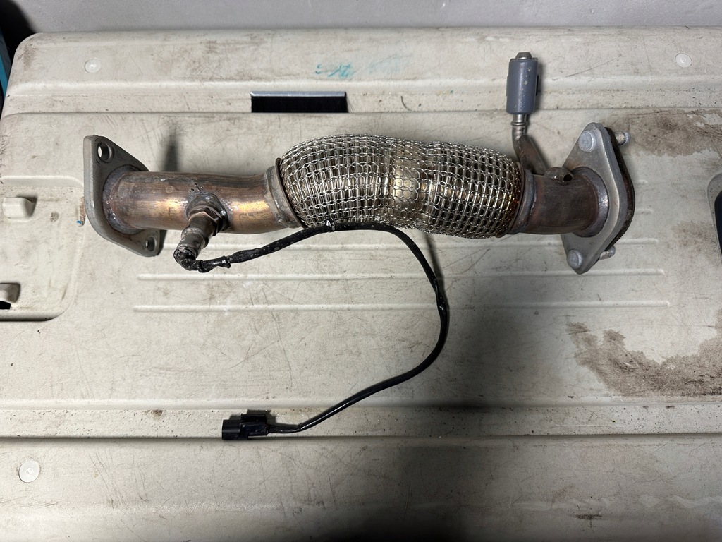 фото №1, Труба каталізатора kia niro ii 1,6 гібрид