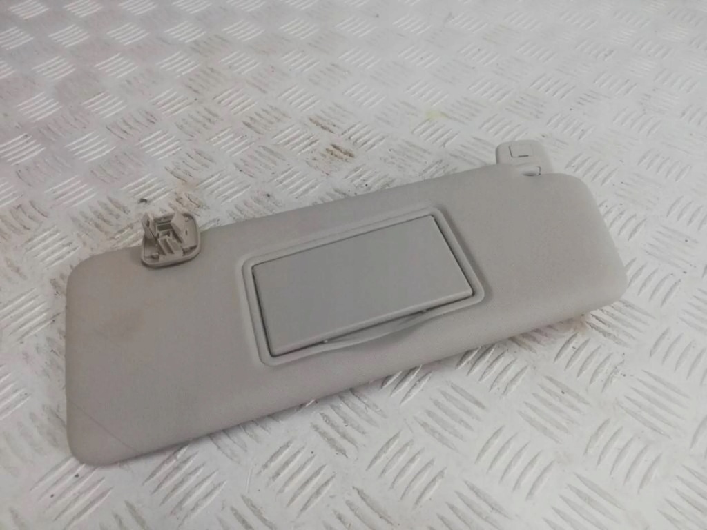 фото №1, Smart forfour ii w453 козирок козирок правий