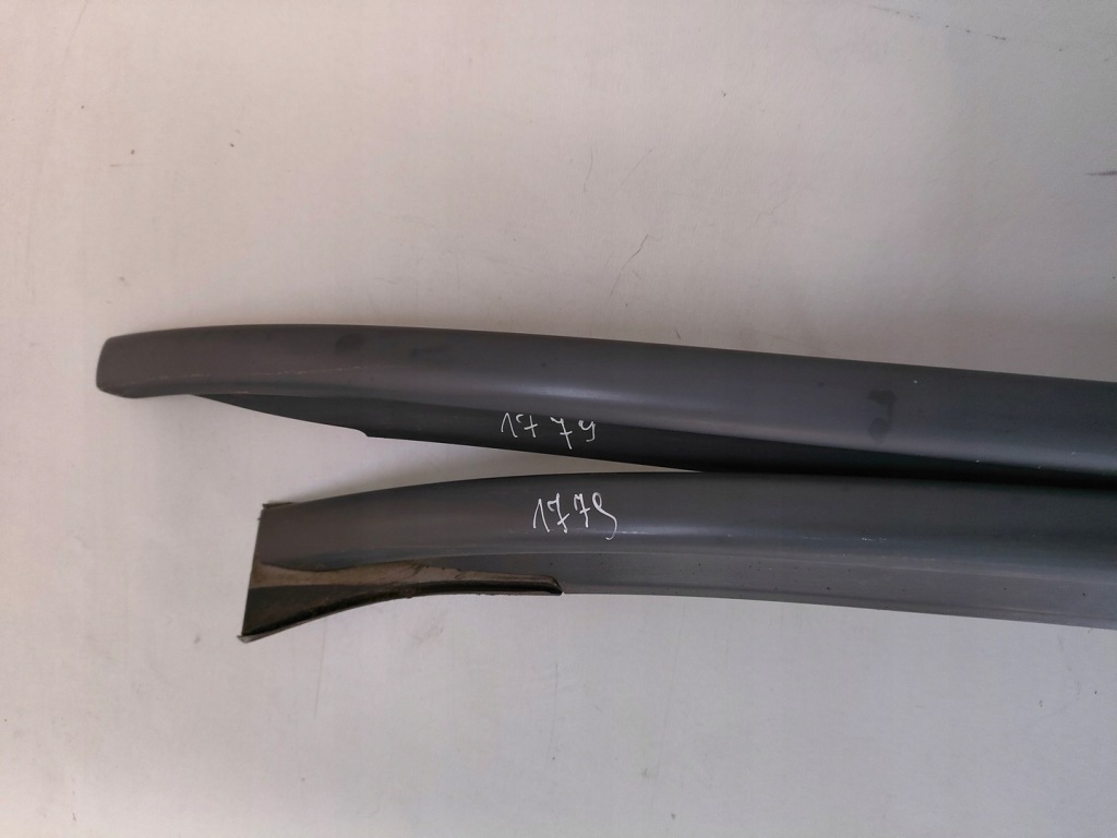 Opel zafira c рестайлинг  рейлинги кровельные правый  левое  комплект Киев