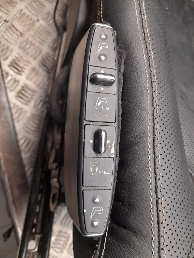 фото №10, Mercedes cls c218 a2189201330 ustaw сиденья, сиденье