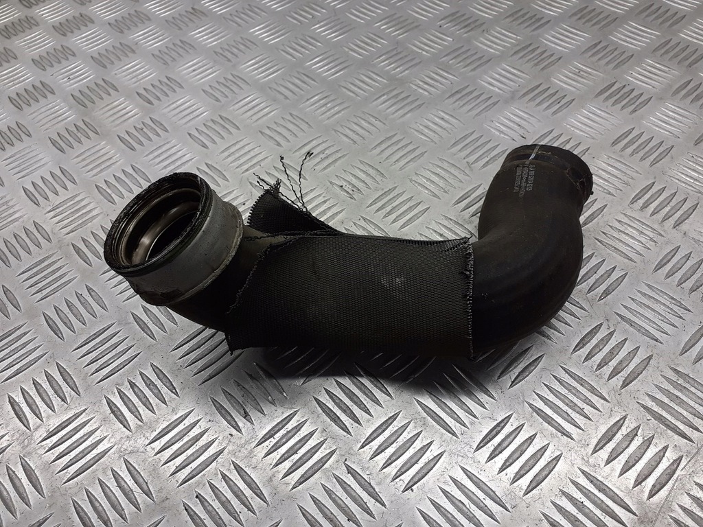 фото №1, Труба шланг интеркулер w169 2.0 cdi a1695280482