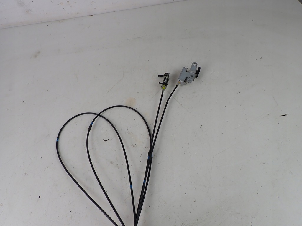 фото №5, Трос відкривання кришка заливної пального mazda 5 2008r