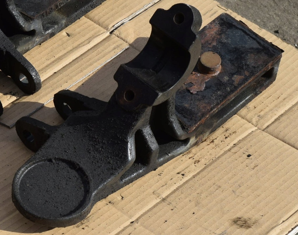 фото №4, Кронштейн тяга стабилизатора соединитель actros