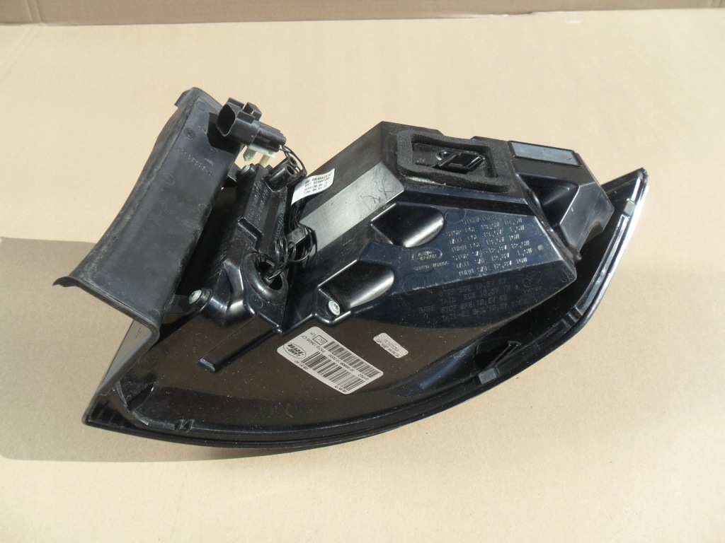 Land rover fk72-13405-cf фара led задний  левая sport Оригинал