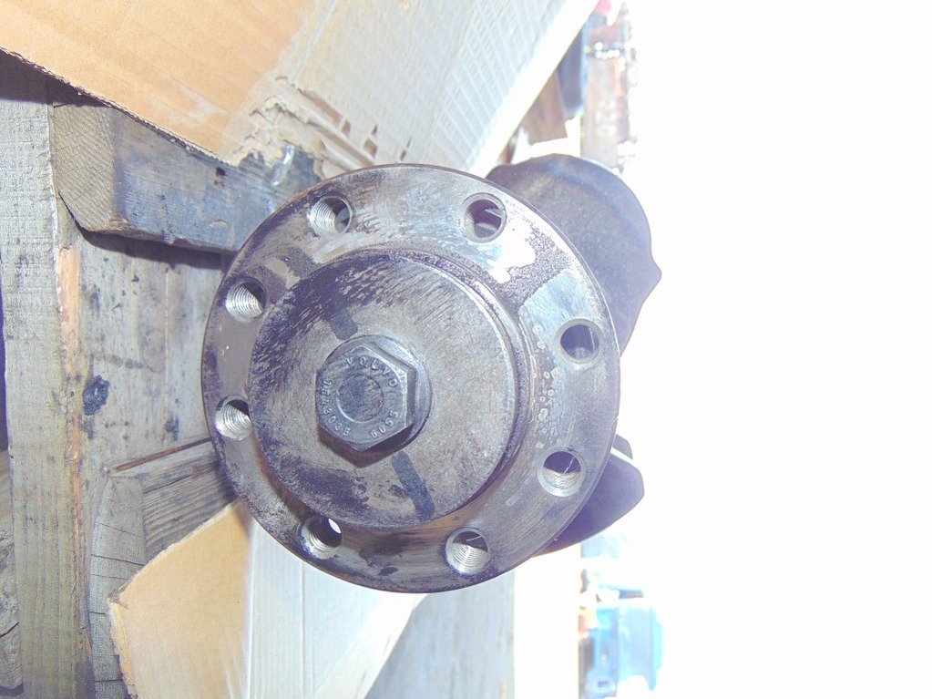 Купить Volvo fl6 220 03r d6b wał коленчатый