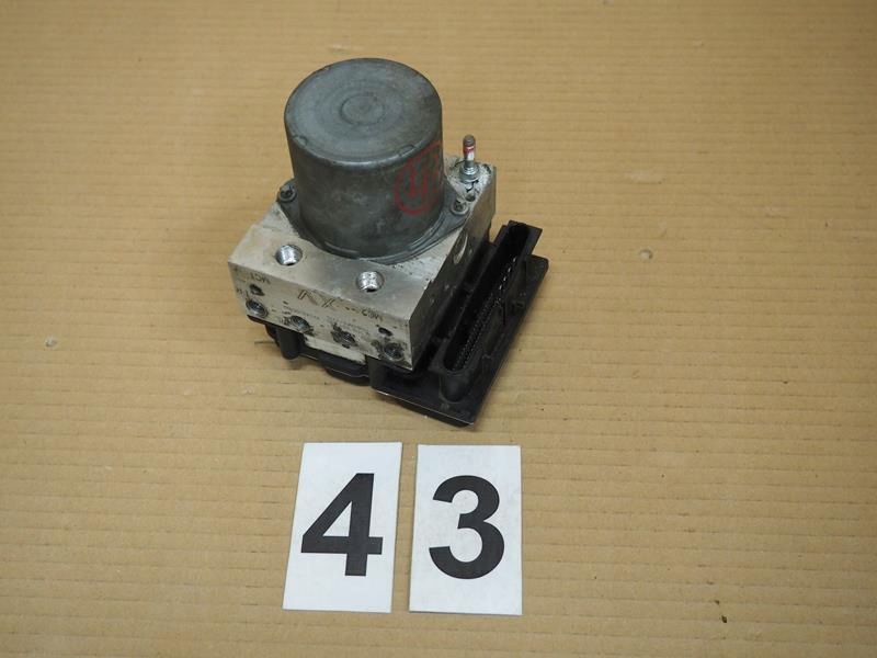 фото №1, Насос abs toyota avensis ii 4454005100