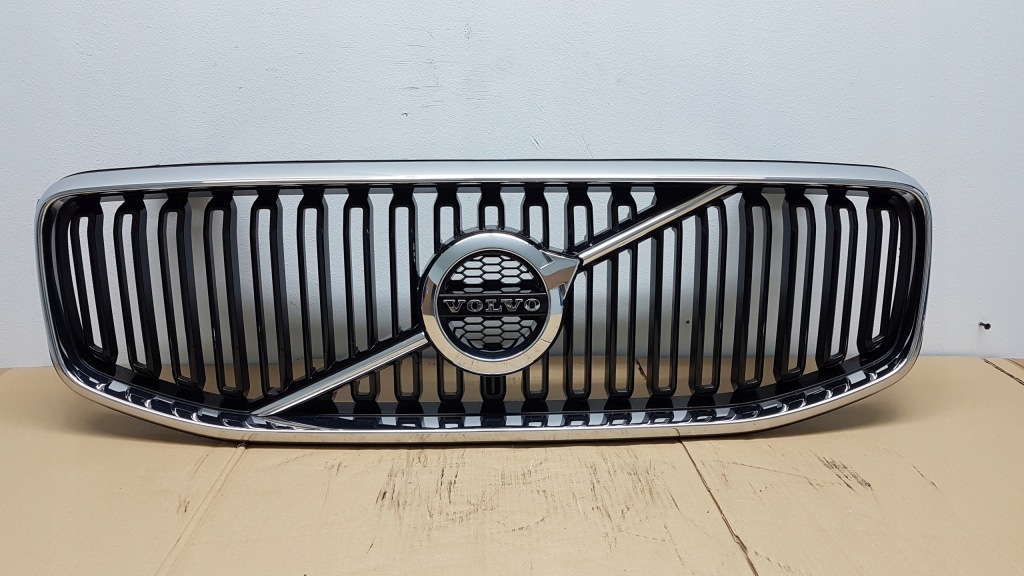 фото №2, Решётка радиатора решётка радиатора volvo xc60 ii 18-