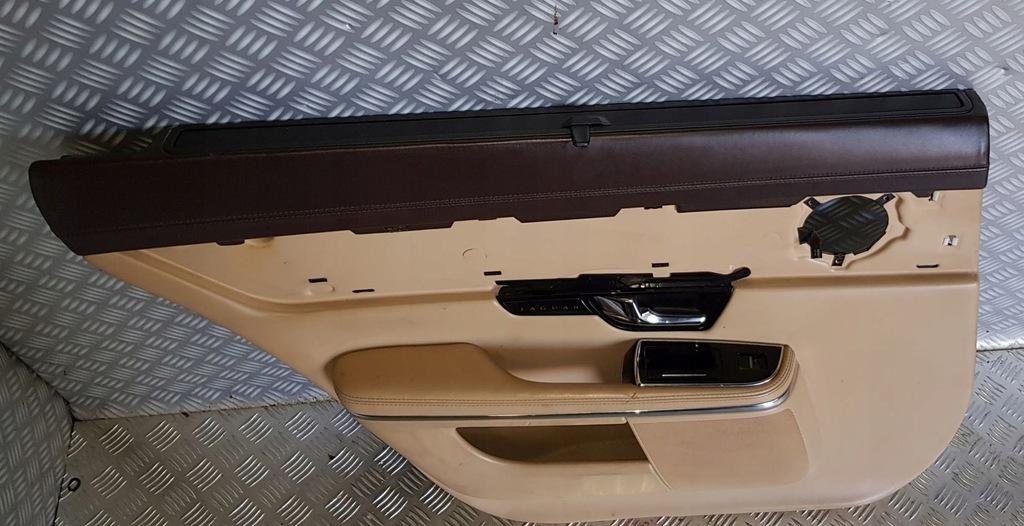 фото №7, Jaguar xj x351 long обшивка дверь левый задняя шторка