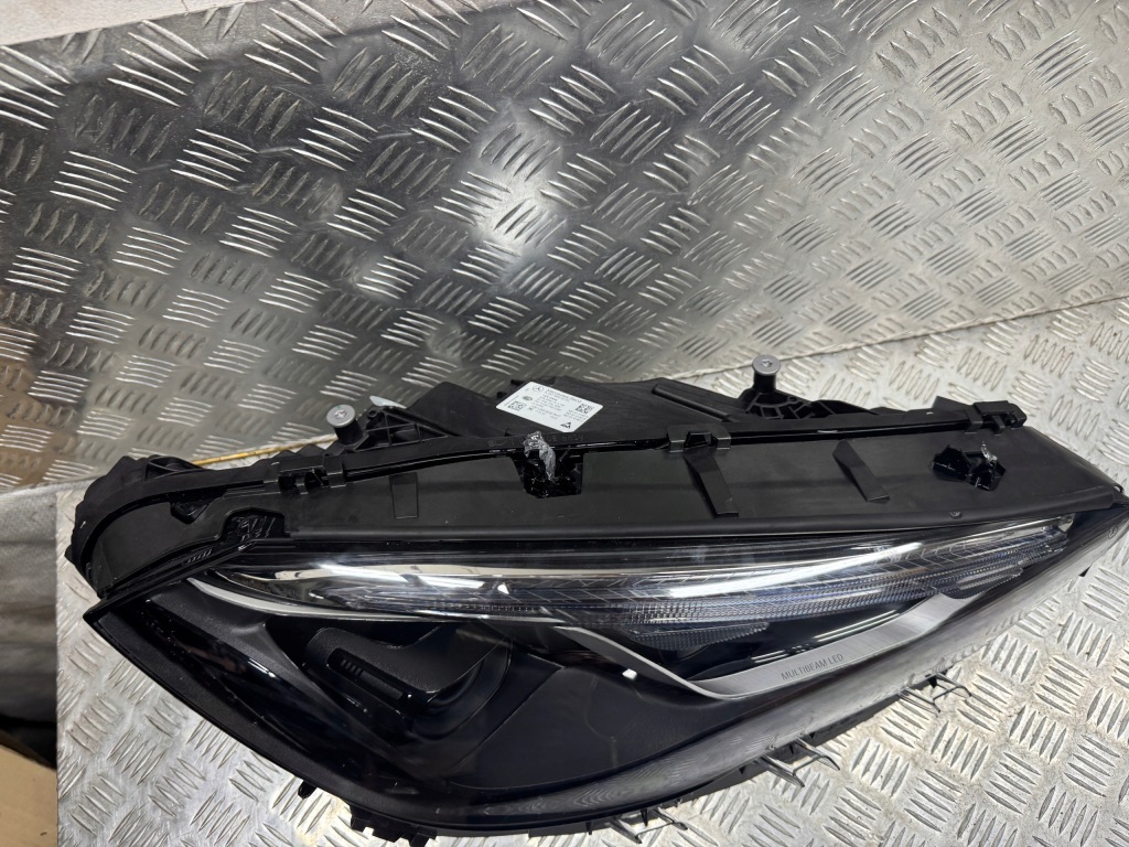 Фара ліве правий multibeam фара перед led mercedes gla 2 рестайлінг  w247 Київ