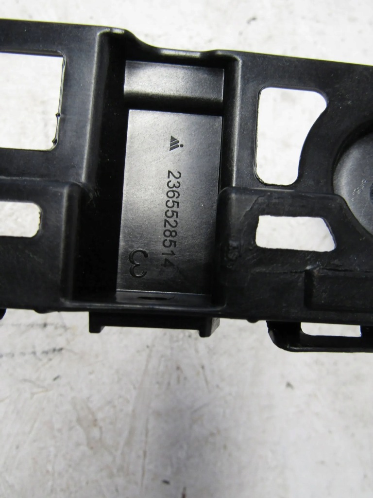 Opel astra k v kombi направляющая бампера правый задняя Доставка