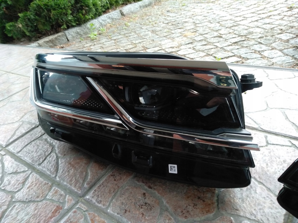 Лампа левая правая full led vw touareg iii 760 в Украине