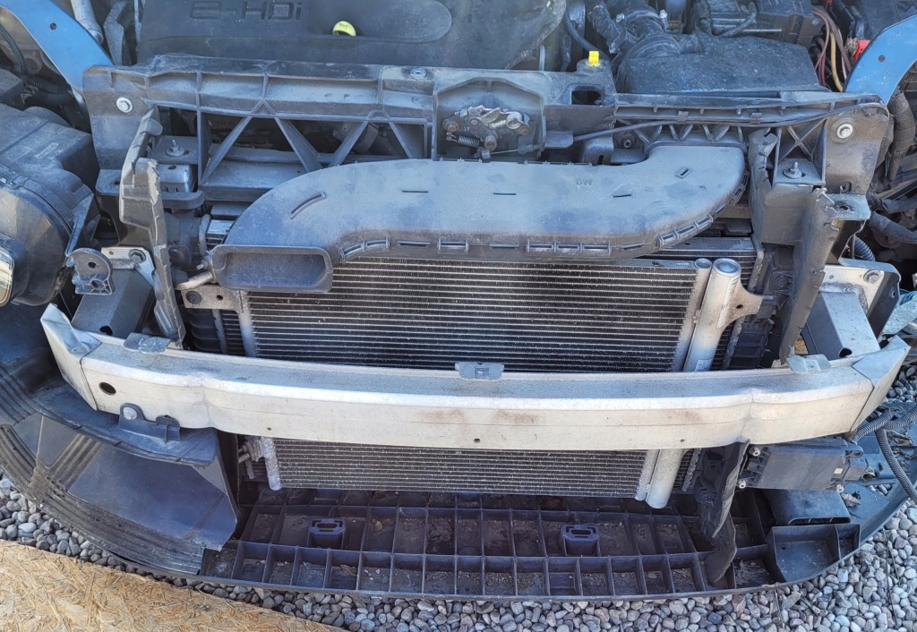 Купити Балка бампера перед citroen c4 picasso ii