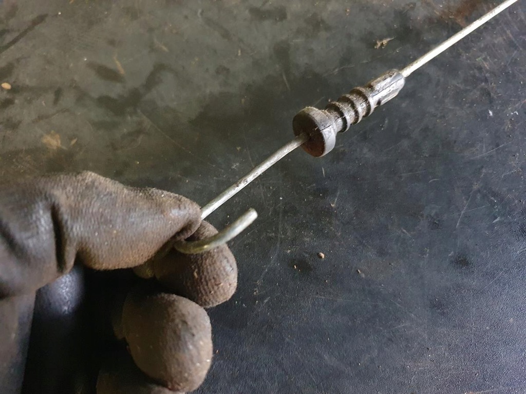 фото №10, Fiat 126 щуп масла оригинал щуп двигателя