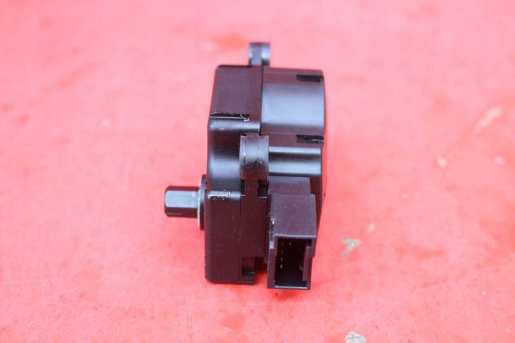 фото №5, Моторчик отопителя a2038201642 mercedes cls c219 w219 3.5 v6 272 km