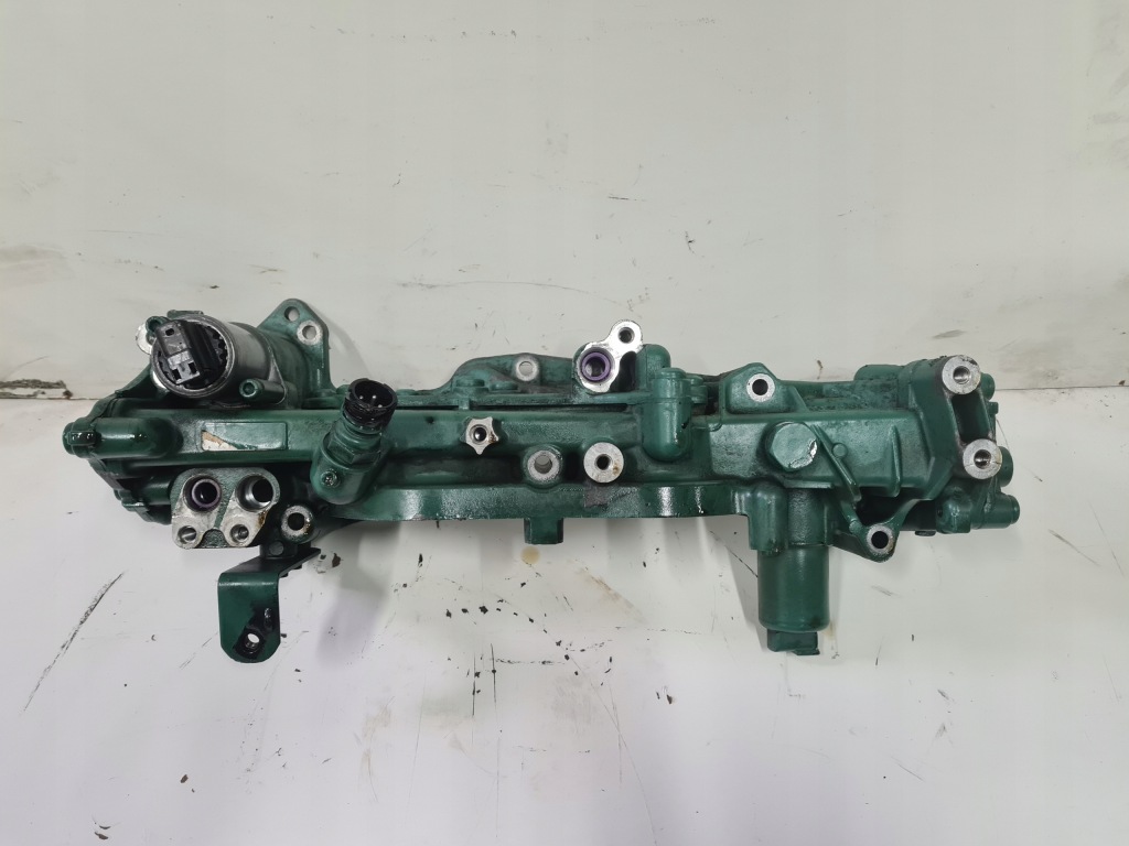 фото №1, Основание фильтров масла volvo fh fm renault gama range t evo lift 23114422