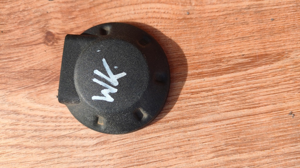 фото №1, Jeep grand cherokee wk commander xk 5-10 заглушка дворники задний задняя