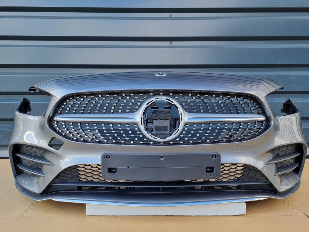 фото №1, Mercedes a klasa w177 amg бампер перед f037