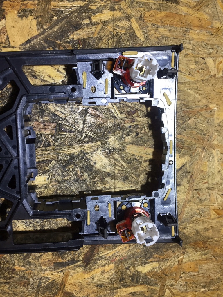 фото №7, Audi q7 4l рамка декоративная панель mmi 4l0864261f