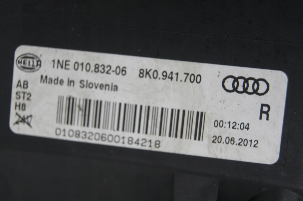 фото №13, Протитуманна фара правий передній решітка протитуманної фари права a4b8 a4 b8 2.0 tdi