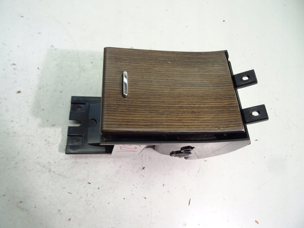 фото №1, Попільничка прикурювач бардачок ax23-045h72-b jaguar xf x250 07-15