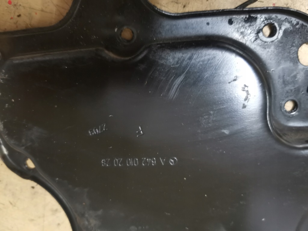 Купити Піддон масляна mercedes w212 дизель 3.0 6420142602 a6420102028