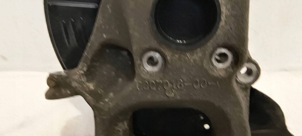 фото №13, Поворотный кулак правая перед tesla model s