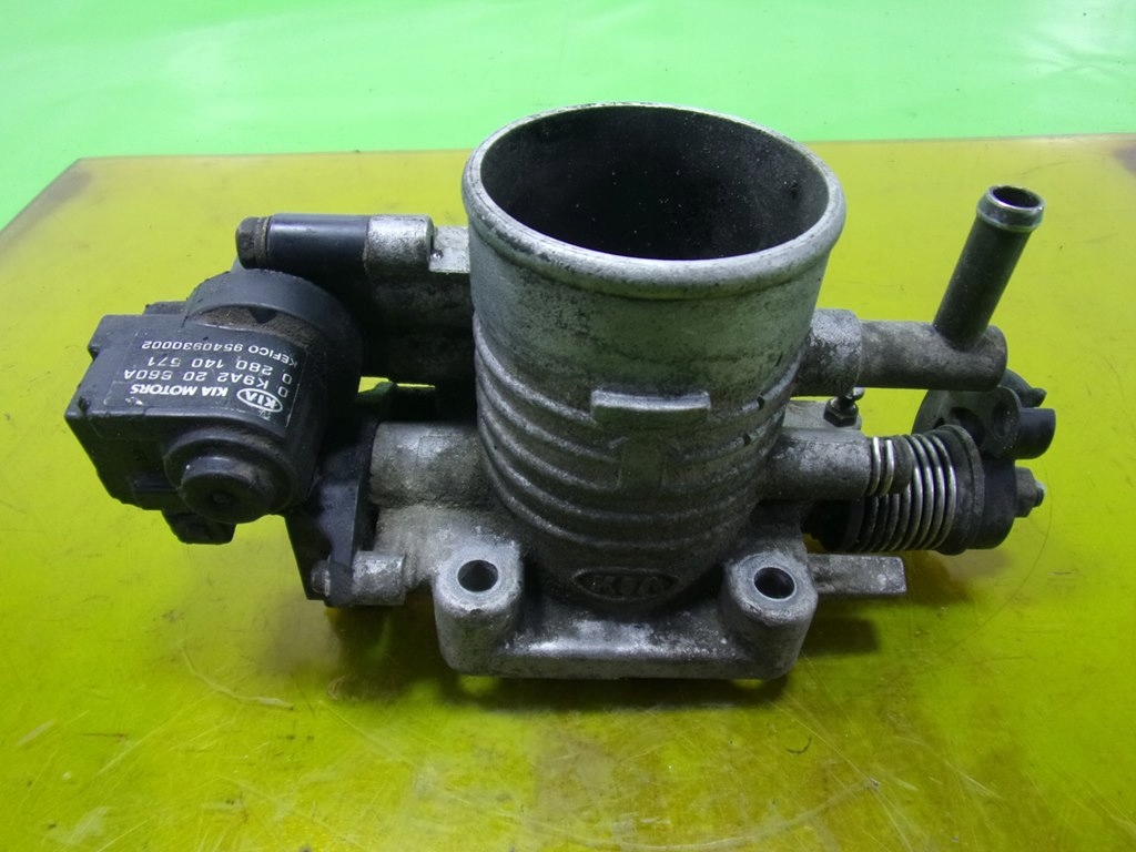 фото №1, Kia carens 1.8 16v дроссельная заслонка 0280140571