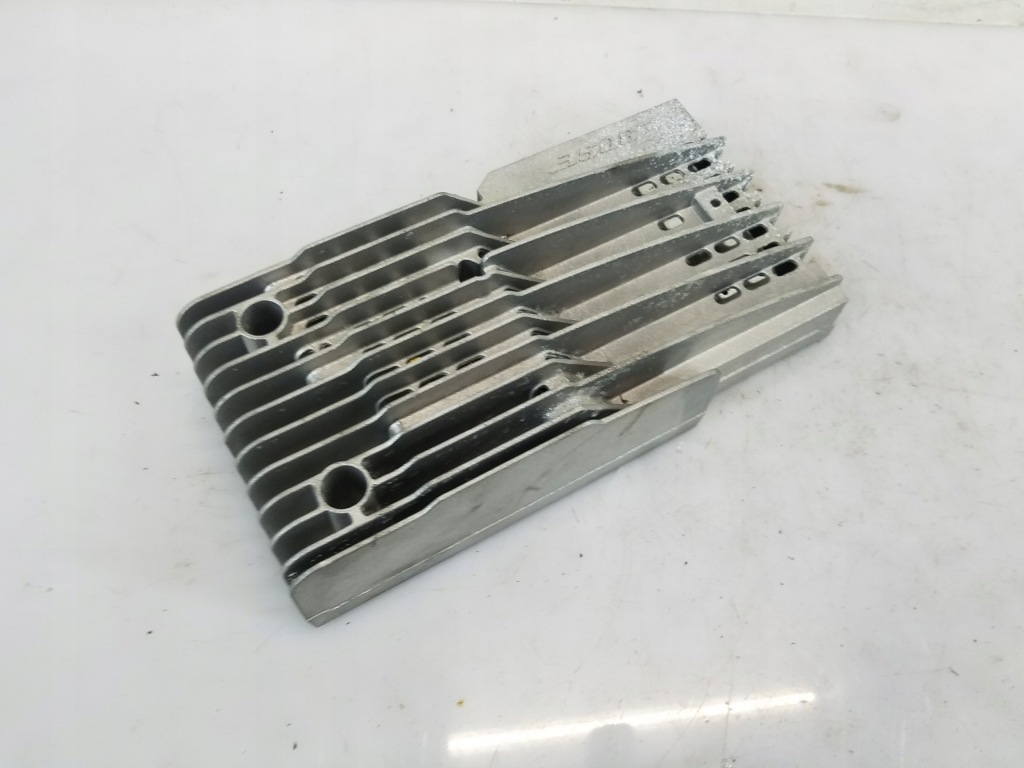 Купити Підсилювач audi tt 8j 8j0035223d