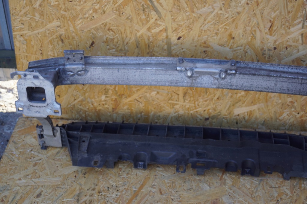 фото №7, Балка бампера перед peugeot 208 i