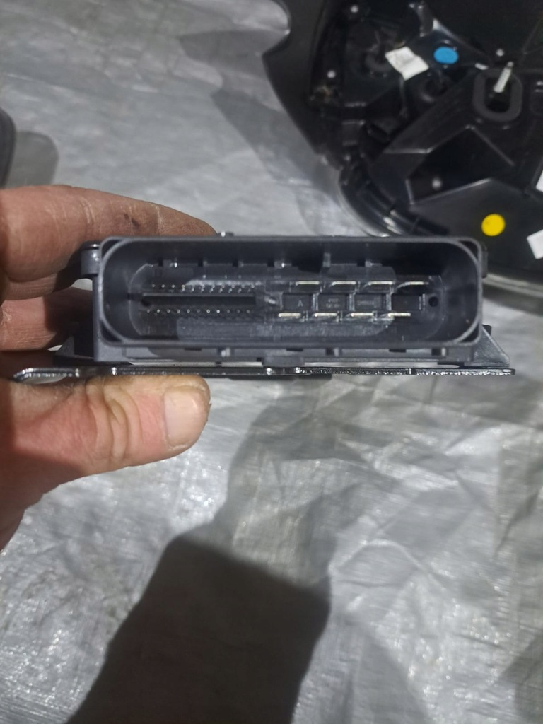 фото №3, Модуль блок управления тормоза ручного renault zoe ii