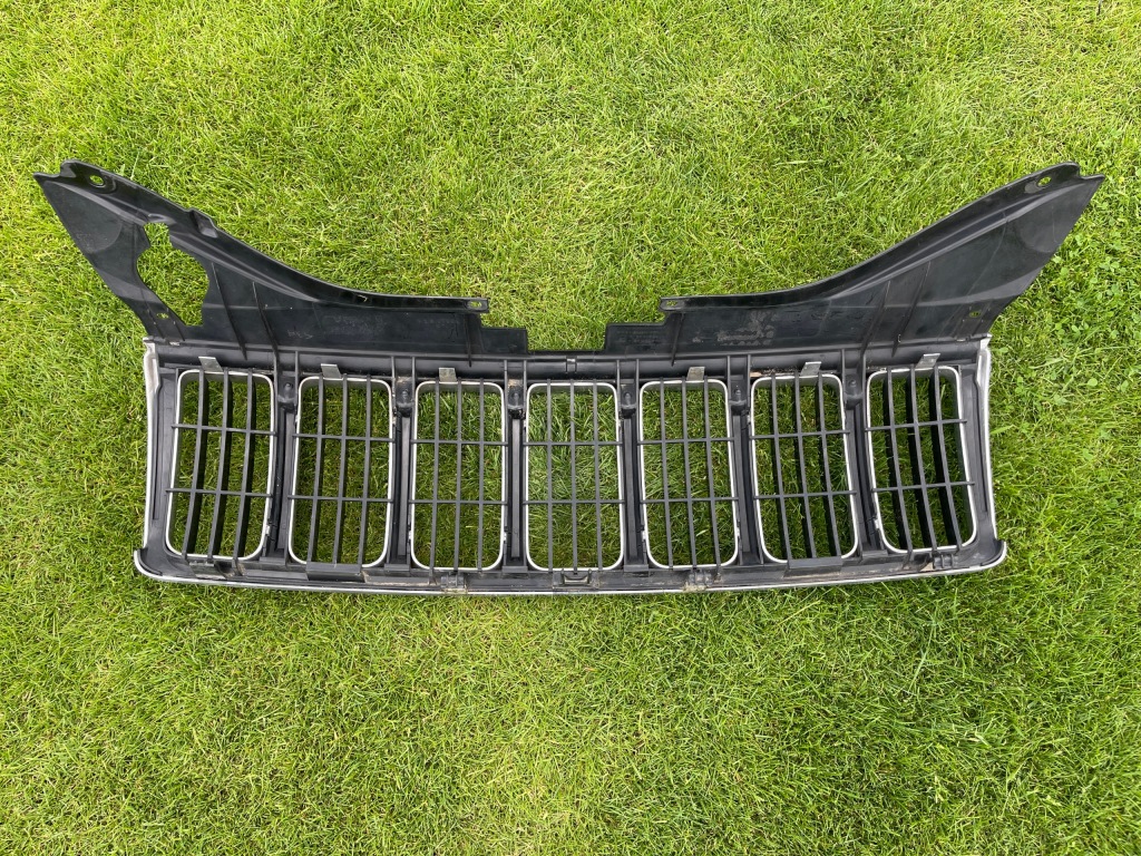 фото №11, Jeep grand cherokee wk решётка радиатора решётка радиатора 5jf94trmae