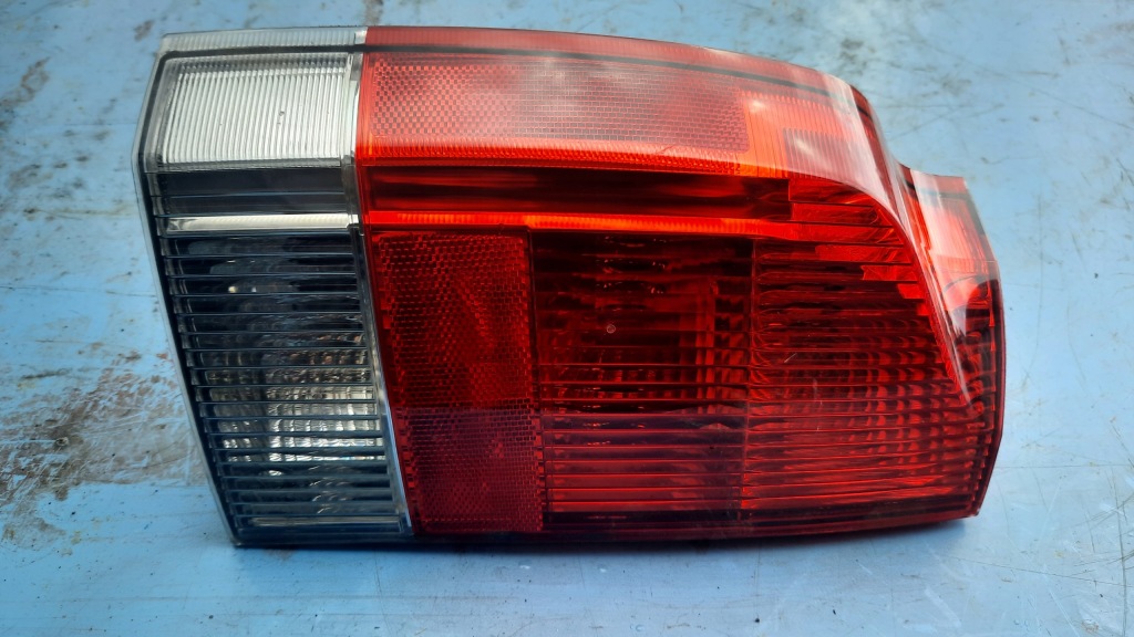 фото №1, Лампа задня задня ліва нижня volvo v70 00-04r