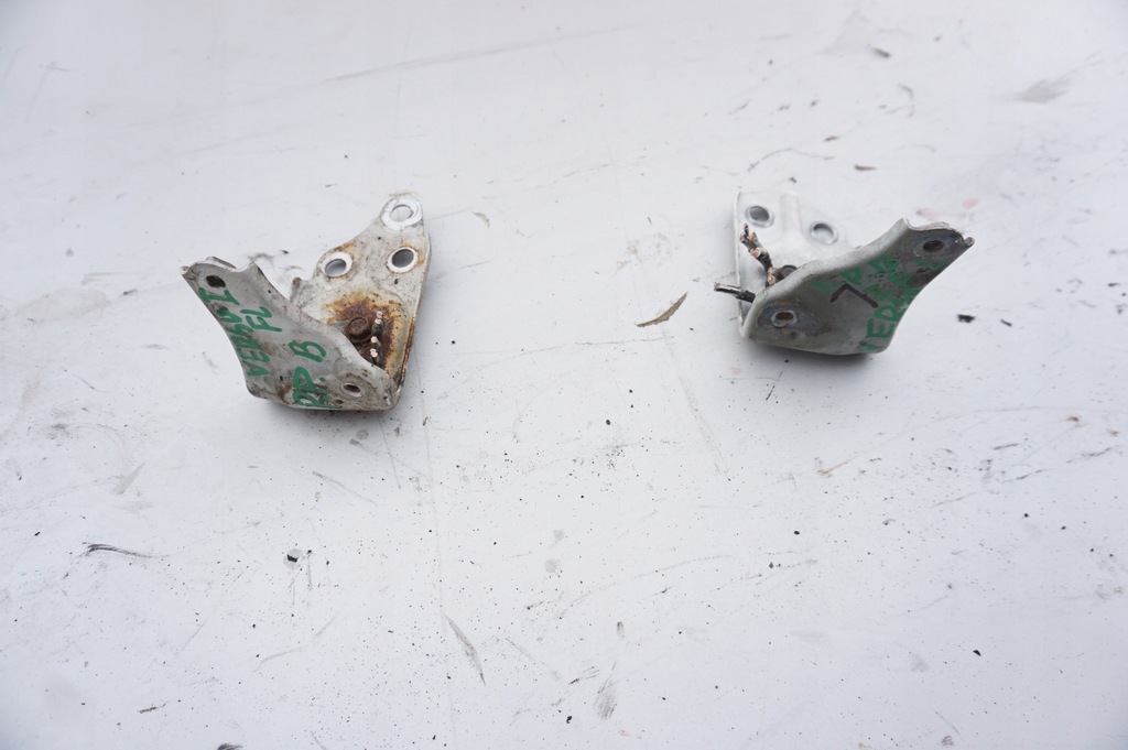 фото №1, Кронштейн крыла левый перед toyota verso i fl