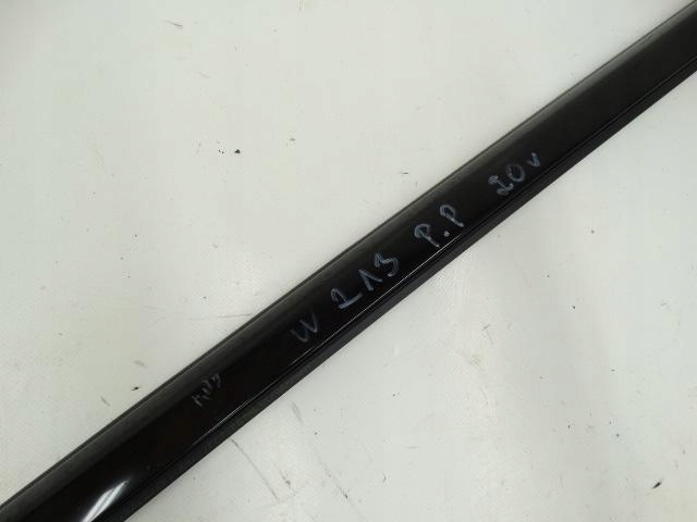 фото №4, Молдинг скребок дверь правый перед mercedes w213