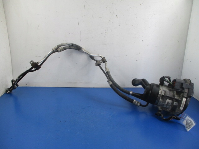 фото №1, Peugeot 308 1.6thp насос+ провода усилителя