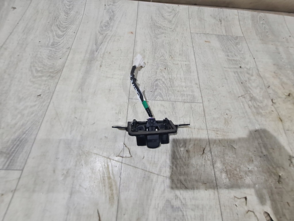 фото №1, Toyota camry viii xv70 камера крышки багажника